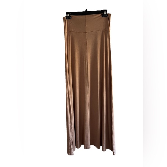 Free To Live Maxi Skirt L Tan Stretchy, Fold Over Top, Soft, Casual NWT - Picture 3 of 5